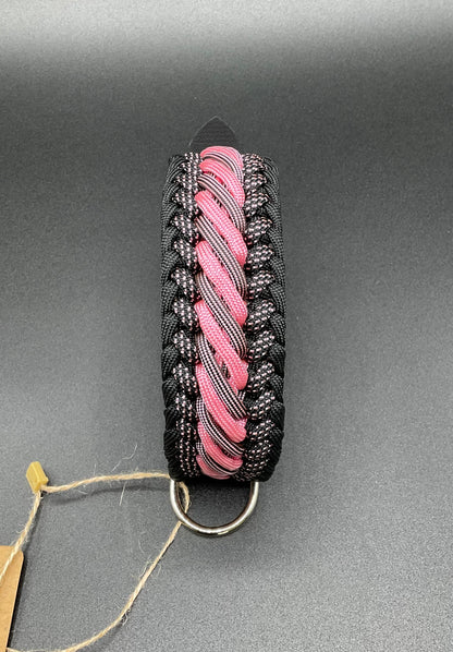 The Bevel Up! Pink/black sz. 11-13)