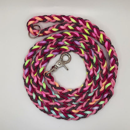 5.5 ft. Round braid Paracord Leash